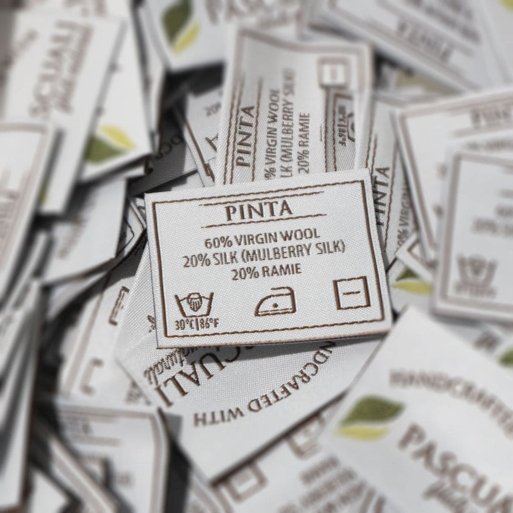 Metka Handcrafted with Pascuali filati naturali