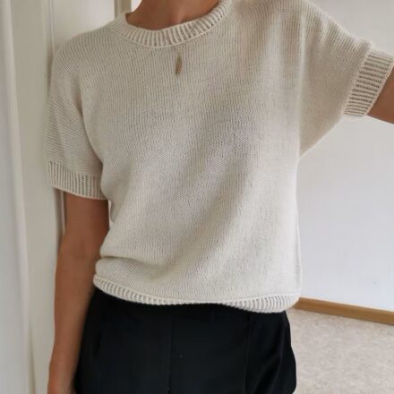 Paula Strickt Sonya Shirt wzór na druty z włóczką