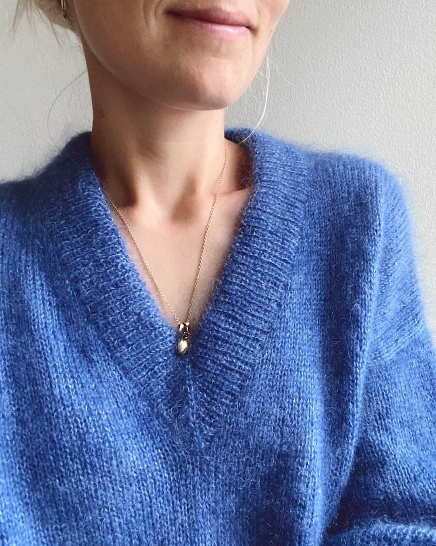 PetiteKnit wzory Stockholm Sweater V-Neck