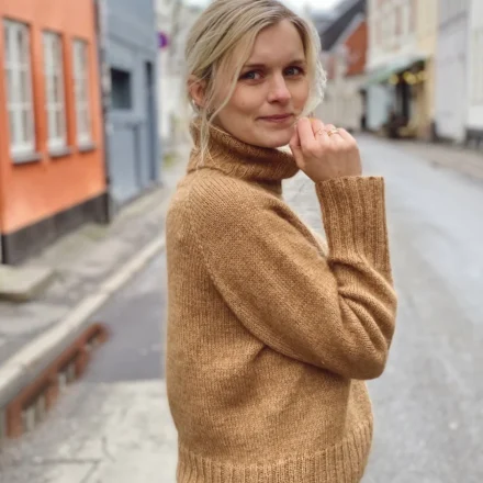 PetiteKnit wzory Caramel Sweater